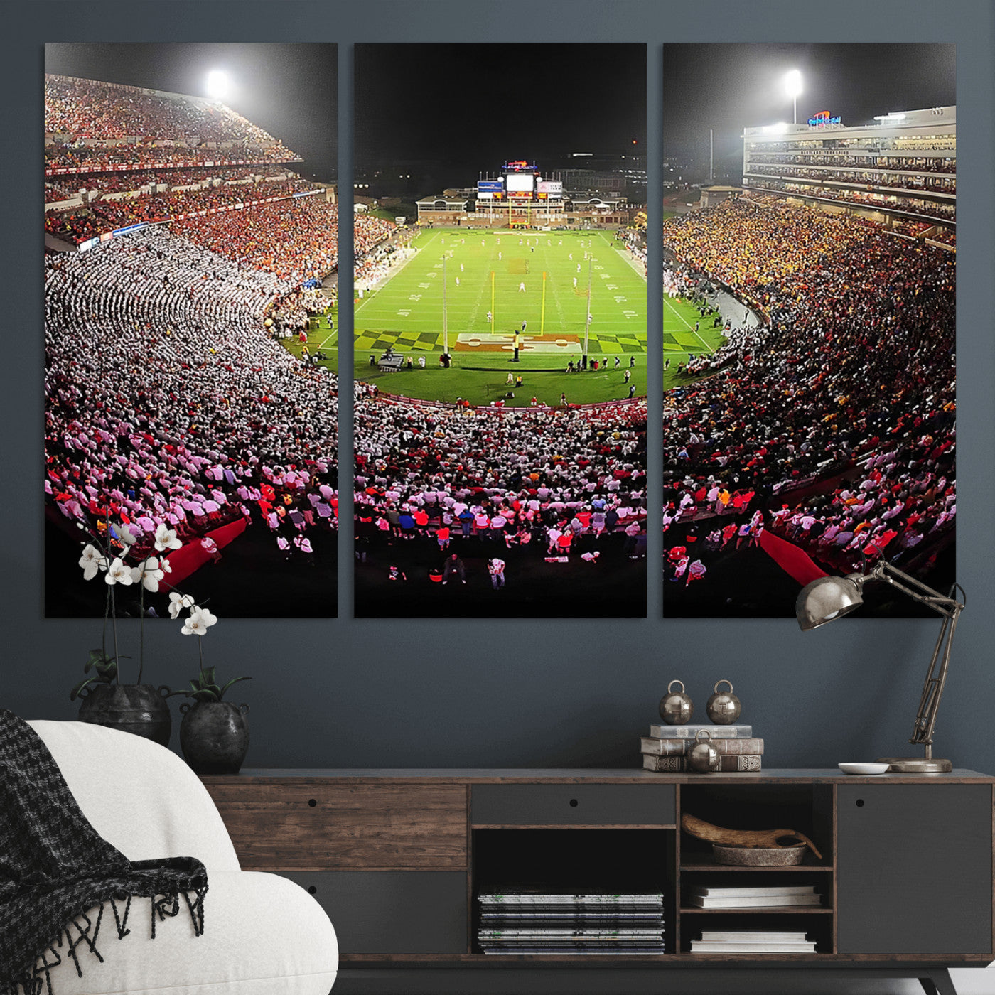 MGV-CV-48X32-3P - University of Maryland Terrapins Football Team Print - College Park SECU Stadium Wall Art Canvas