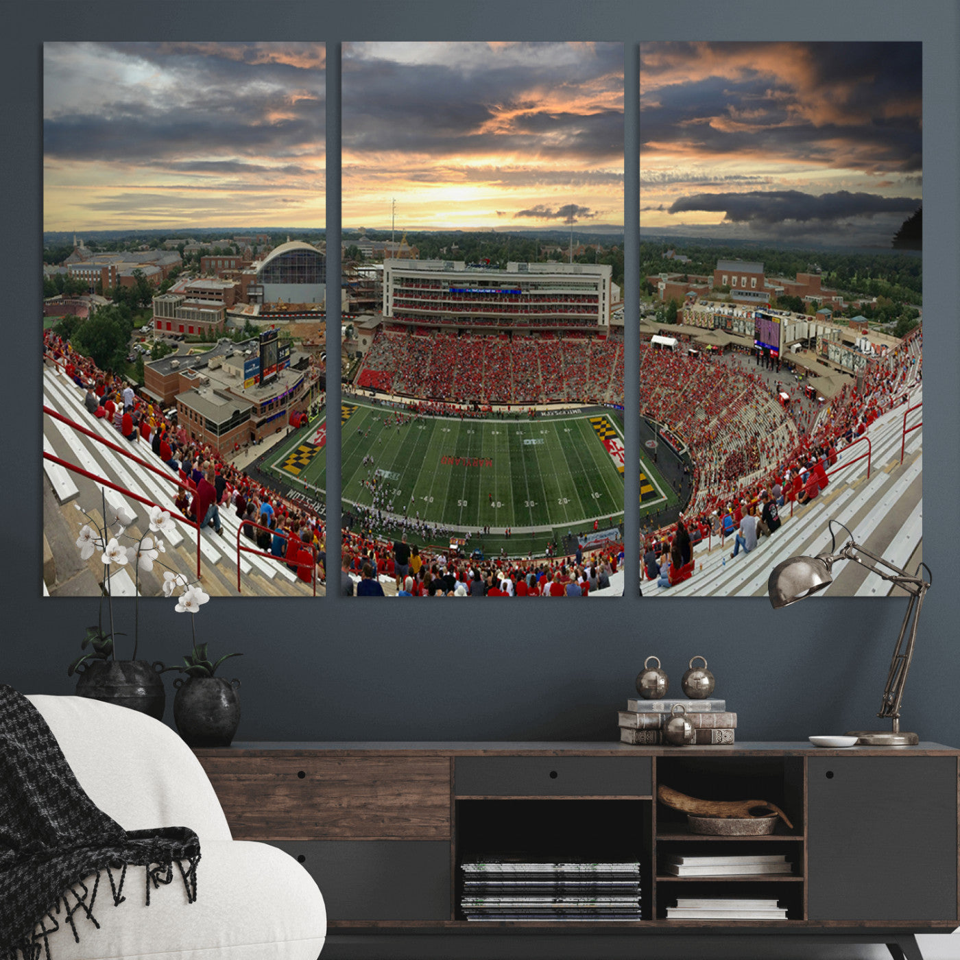 MGV-CV-48X32-3P - University of Maryland Terrapins Football Team Print - College Park SECU Stadium Wall Art Canvas