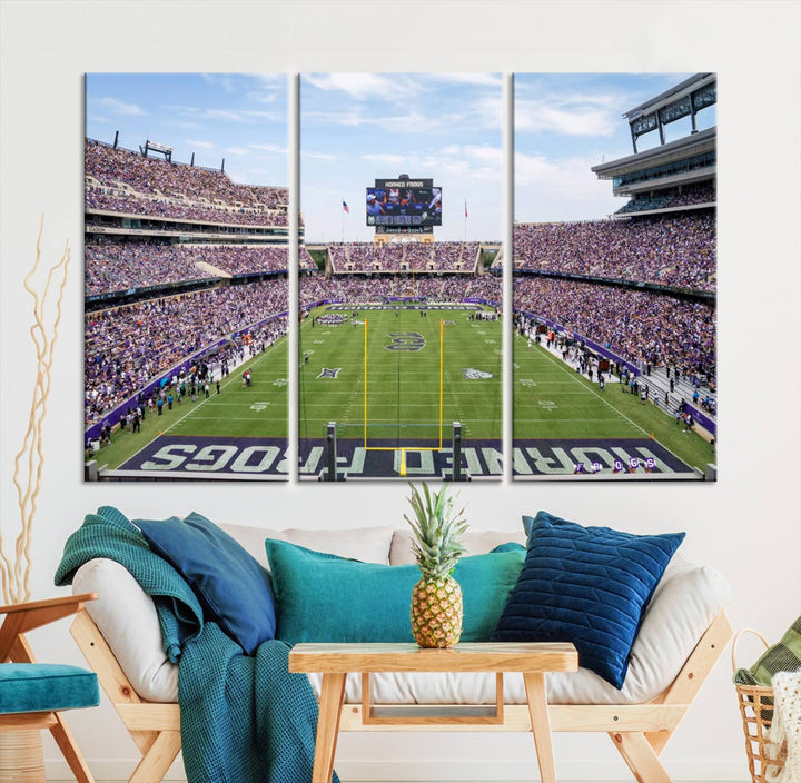 TCU Horned Frogs Football Team Print - Fort Worth Amon G. Carter Stadium Wall Art Canvas Print.t