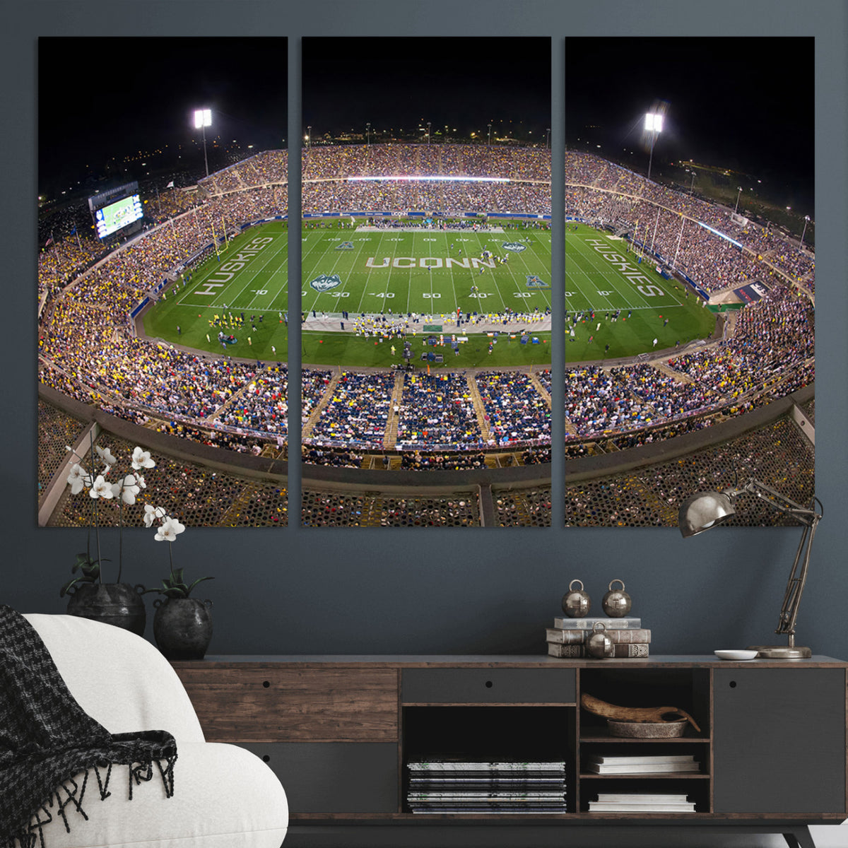 52855-MGV-CV-36X24 - The University of Connecticut UCONN Huskies Football Team Print, East Hartford