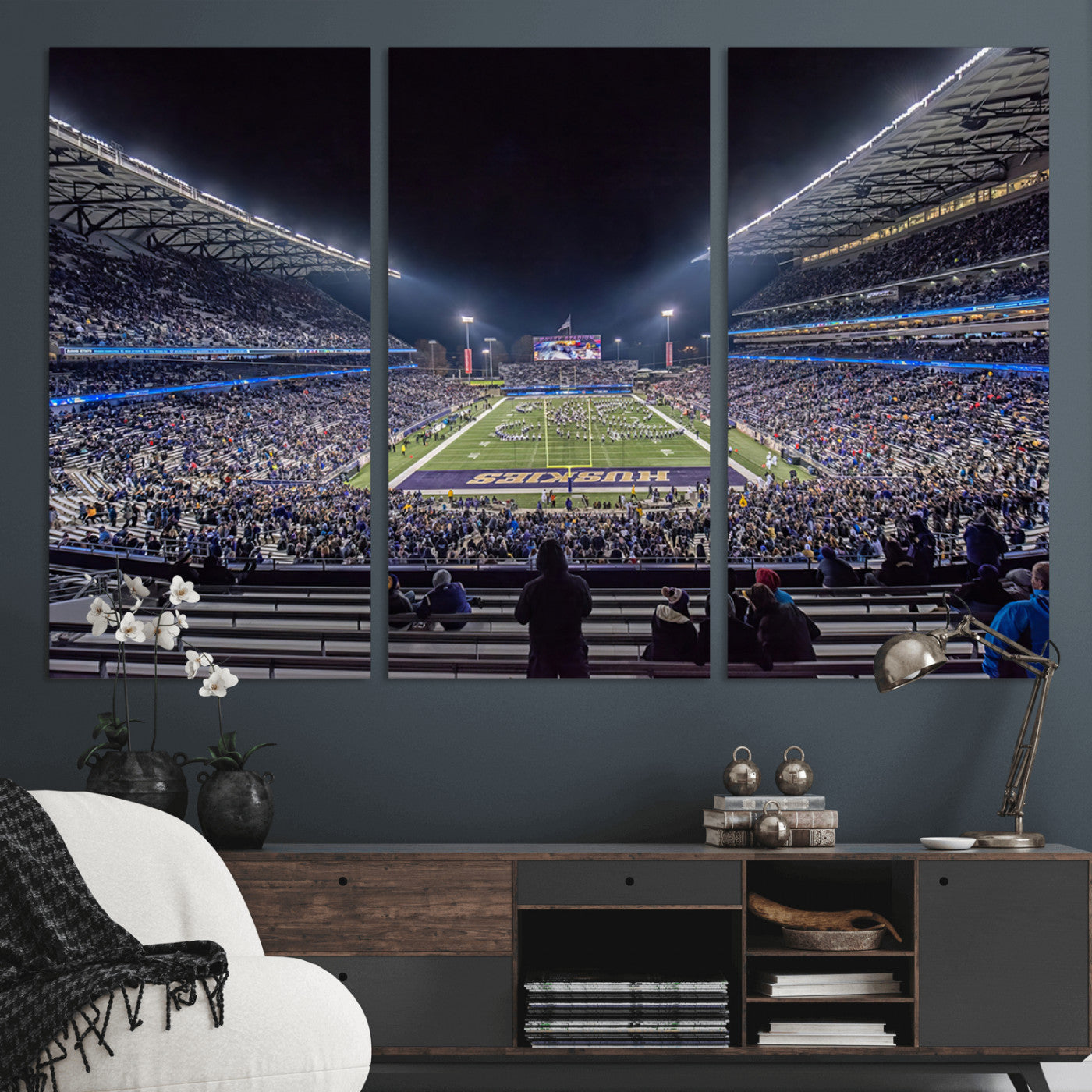 MGV-CV-48X32-3P - The University of Washington Huskies Football Team Print - Seattle Husky Stadium Wall Art Canvas