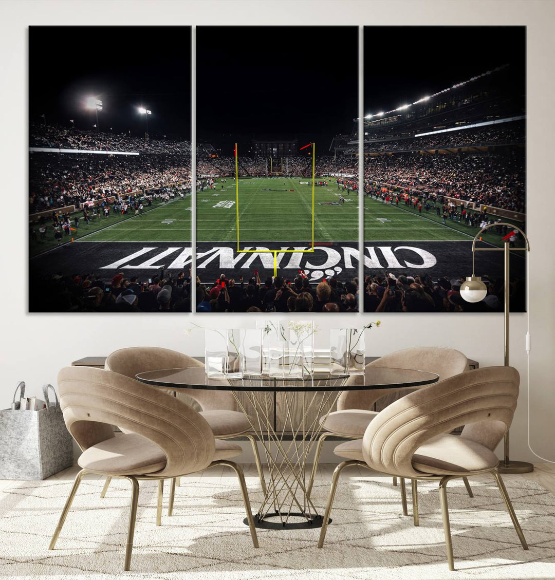 Cincinnati Bearcats Football Team Print - Nippert Stadium Wall Art Canvas Print