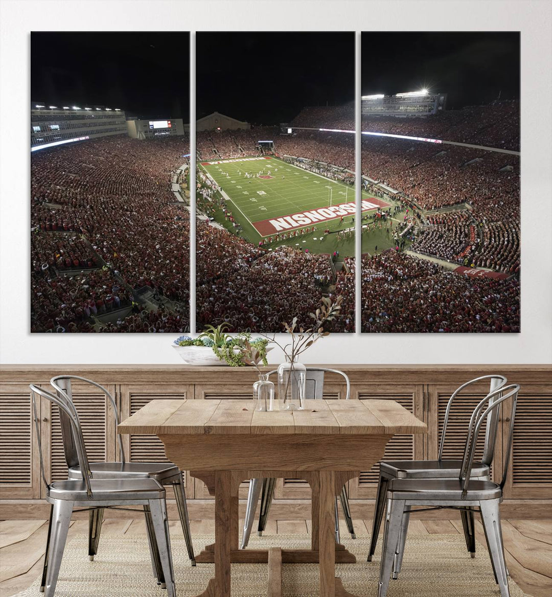 Wisconsin Badgers Football Team Print - Madison Camp Randall Stadium Wall Art Canvas Print