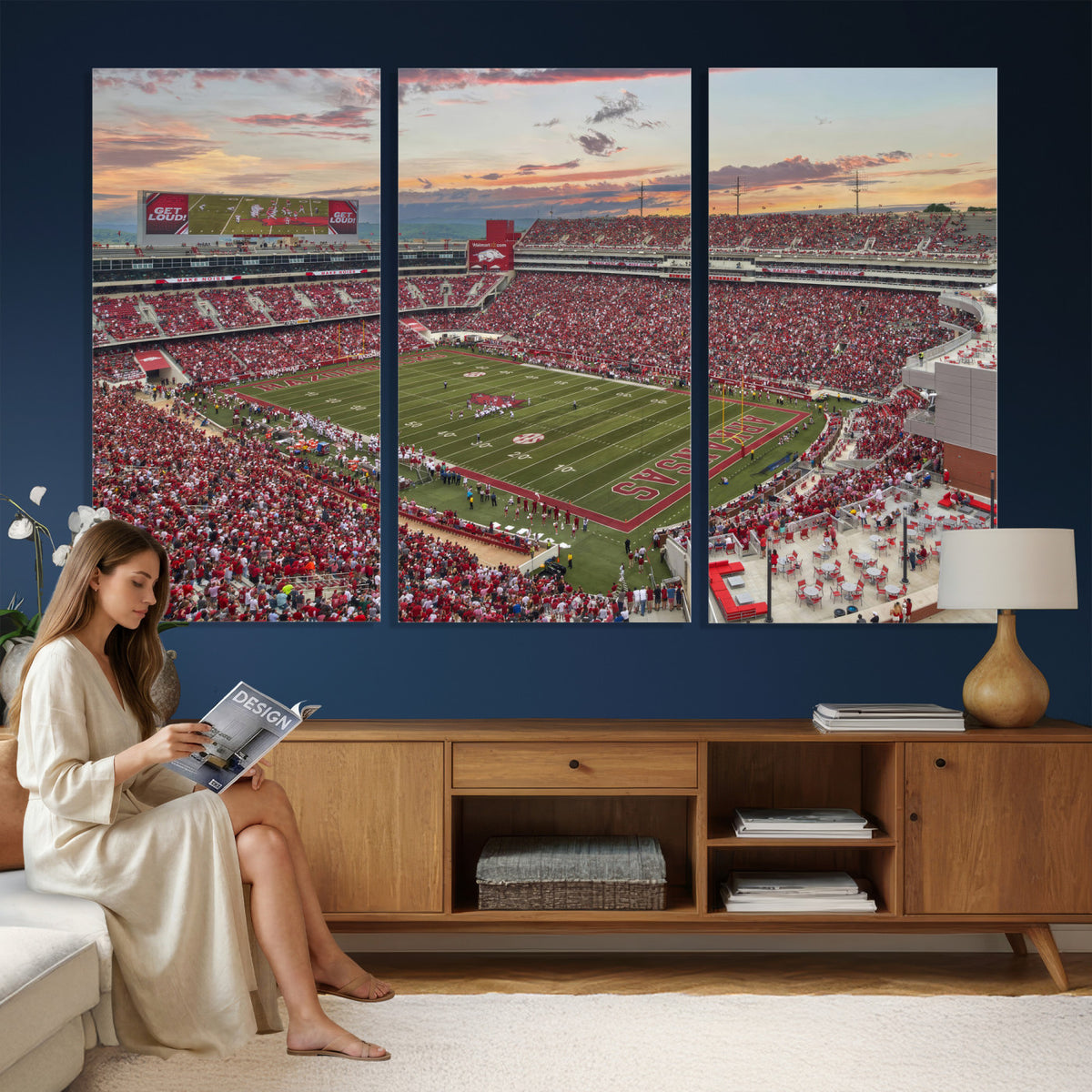 82233065-MGV-CV-36X24 - Donald W. Reynolds Razorback Stadium Wall Art Canvas Print – Arkansas Razorbacks Football Artwork for Home, Office, and Sports Room Decor