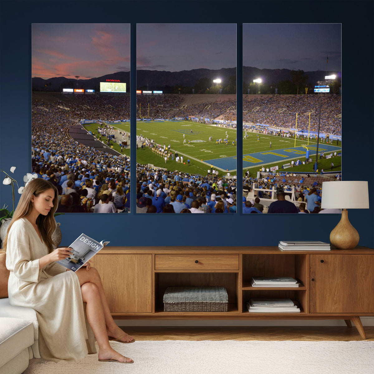 90359-MGV-CV-36X24 - UCLA Bruins Football Team Print - Pasadena Rose Bowl Stadium Wall Art Canvas Print
