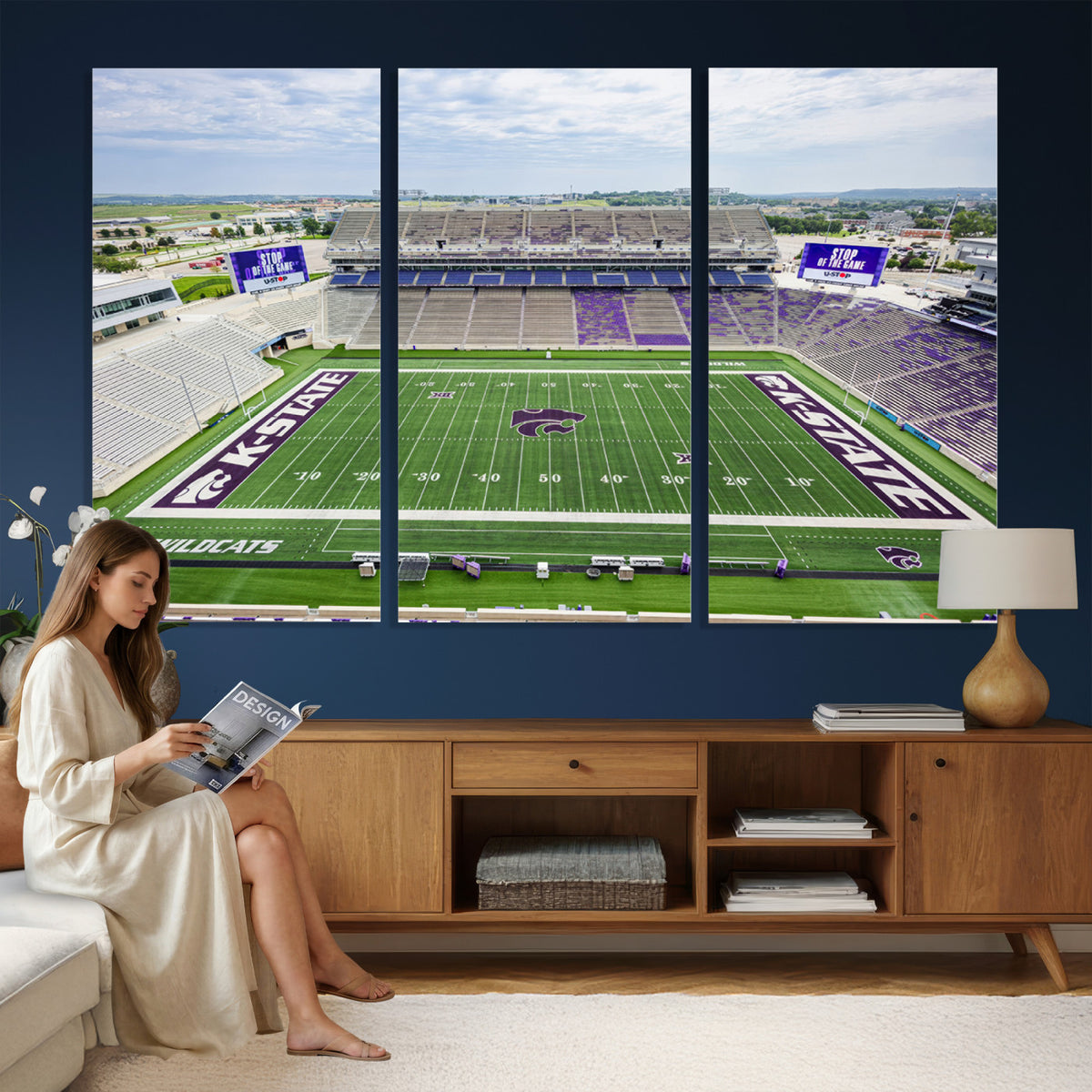 29452-MGV-CV-36X24 - KState Wildcats Football Team Print - Manhattan Bill Snyder Family Football Stadium Wall Art Canvas