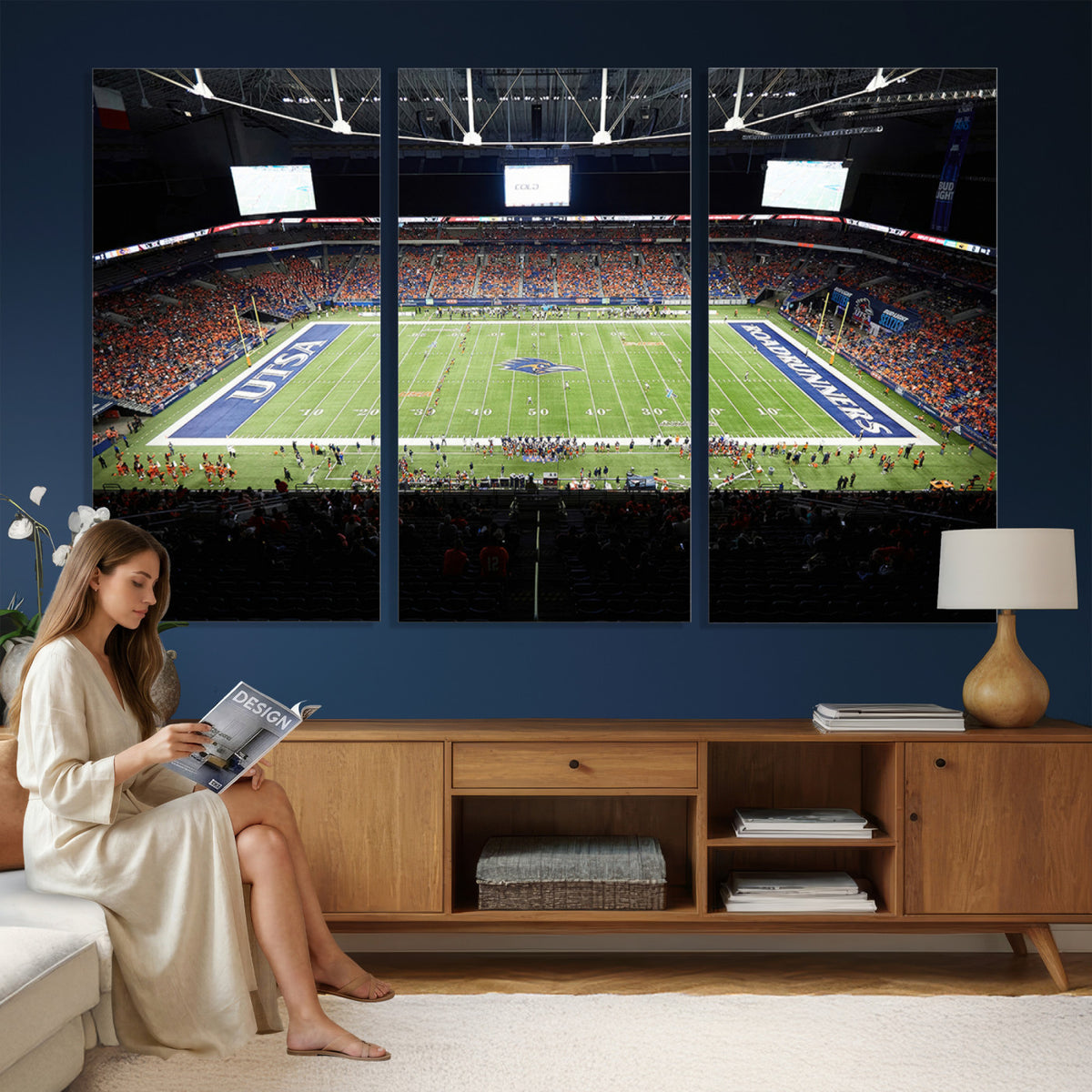 98617-MGV-CV-36X24 - The University of Texas at San Antonio Roadrunners Football Team Print, San Antonio Alamodome