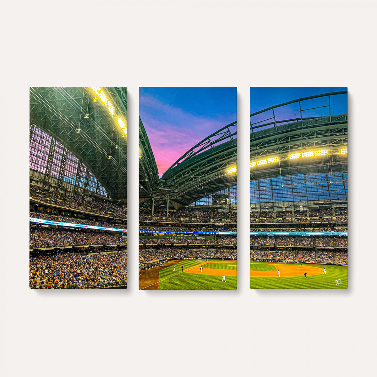 17006-MGV-CV-36X24 - Milwaukee Brewers Baseball Team Print Canvas, American Family Field Stadium Wall Art