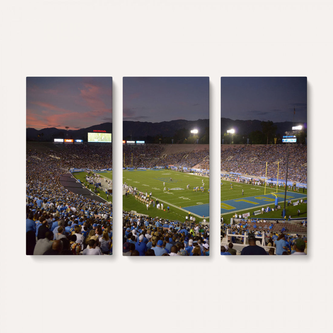 UCLA Bruins Football Team Print, Pasadena Rose Bowl Stadium