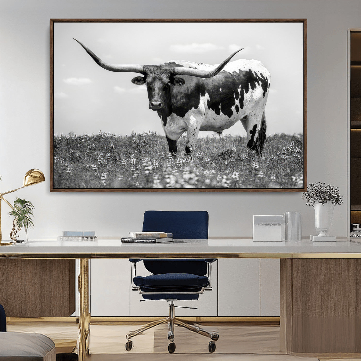 -Texas Black White Highland Longhorn Cow Wall Art Canvas Print