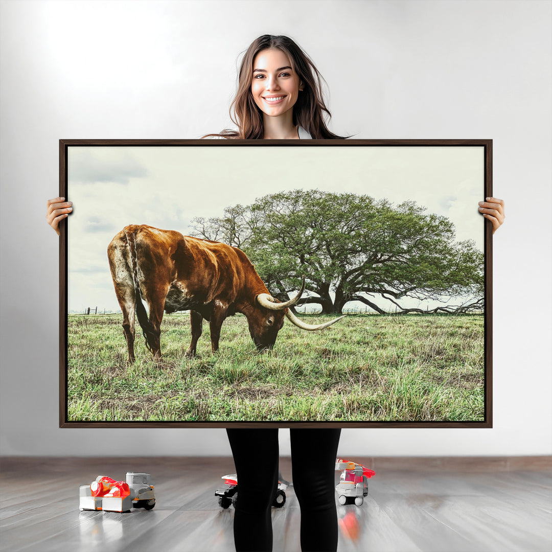 Texas Longhorn Wall Art Canvas Print, Framed Rustic Ranch Art Picture Print, Western Cattle Perfect Rustic Farmhouse Decor Artwork