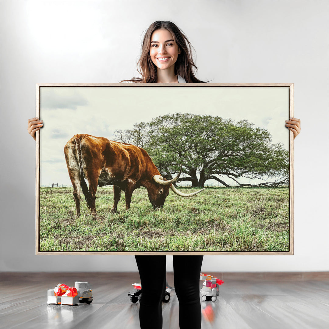 Texas Longhorn Wall Art Canvas Print, Framed Rustic Ranch Art Picture Print, Western Cattle Perfect Rustic Farmhouse Decor Artwork