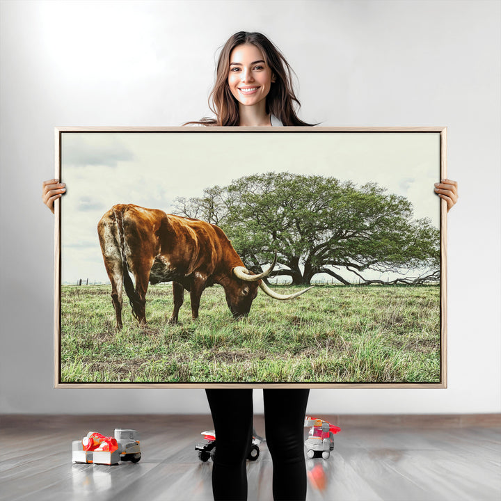 Texas Longhorn Wall Art Canvas Print, Framed Rustic Ranch Art Picture Print, Western Cattle Perfect Rustic Farmhouse Decor Artwork
