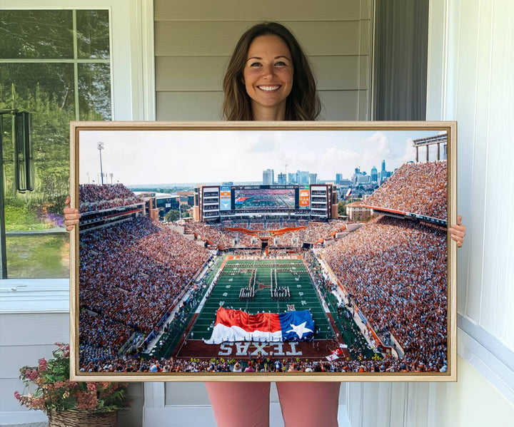 University of Texas Longhorns canvas: A premium print depicting Darrell K Royal-Texas Memorial Stadium with the city skyline and Texas flag.