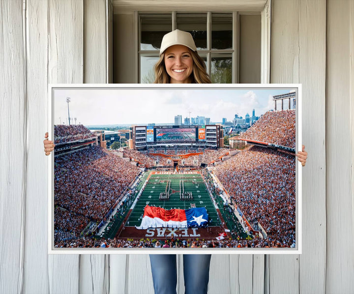 University of Texas Longhorns canvas: A premium print depicting Darrell K Royal-Texas Memorial Stadium with the city skyline and Texas flag.