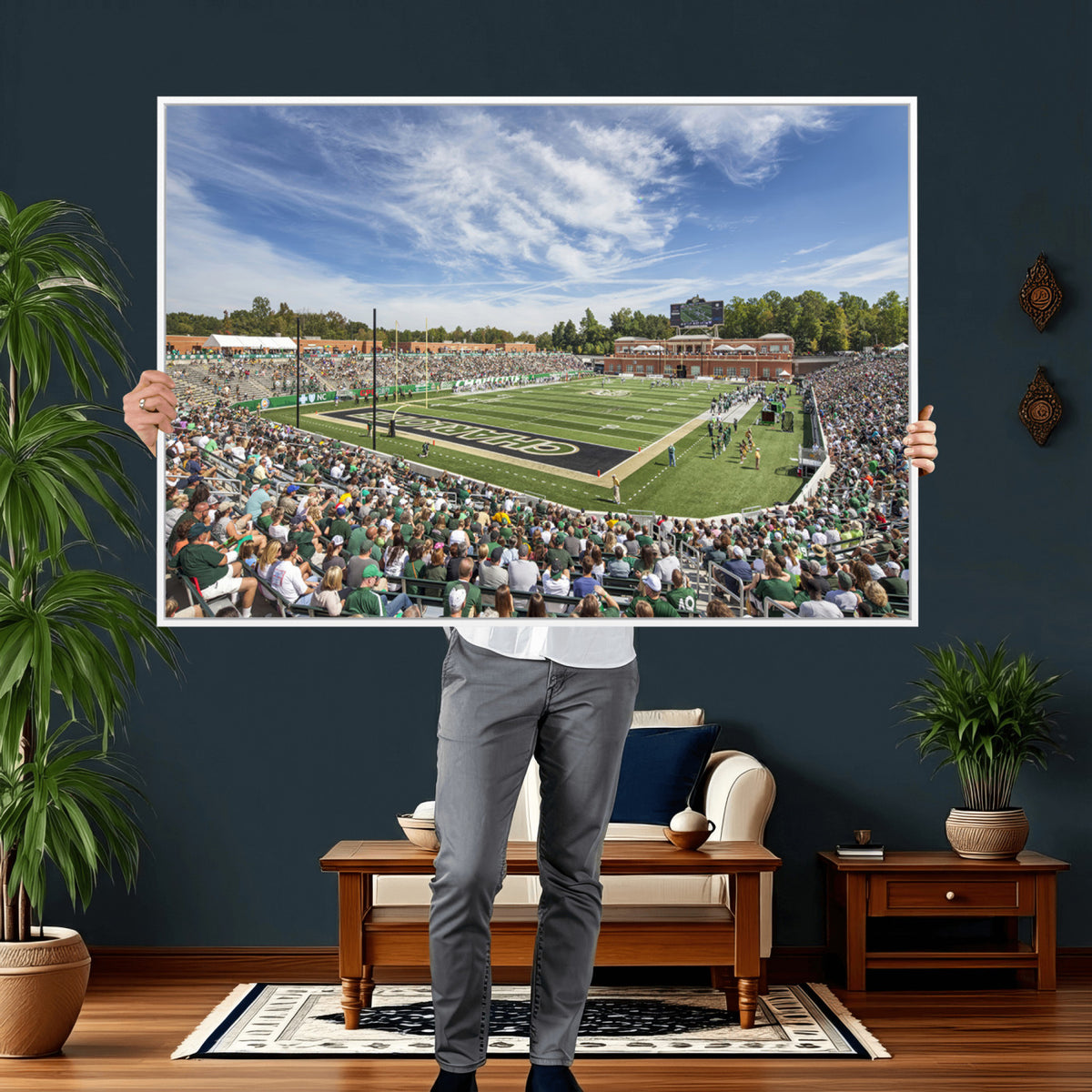 67799-MGV-CV-36X24 - University of Charlotte 49ers Football Team Print - Charlotte Jerry Richardson Stadium Canvas Print