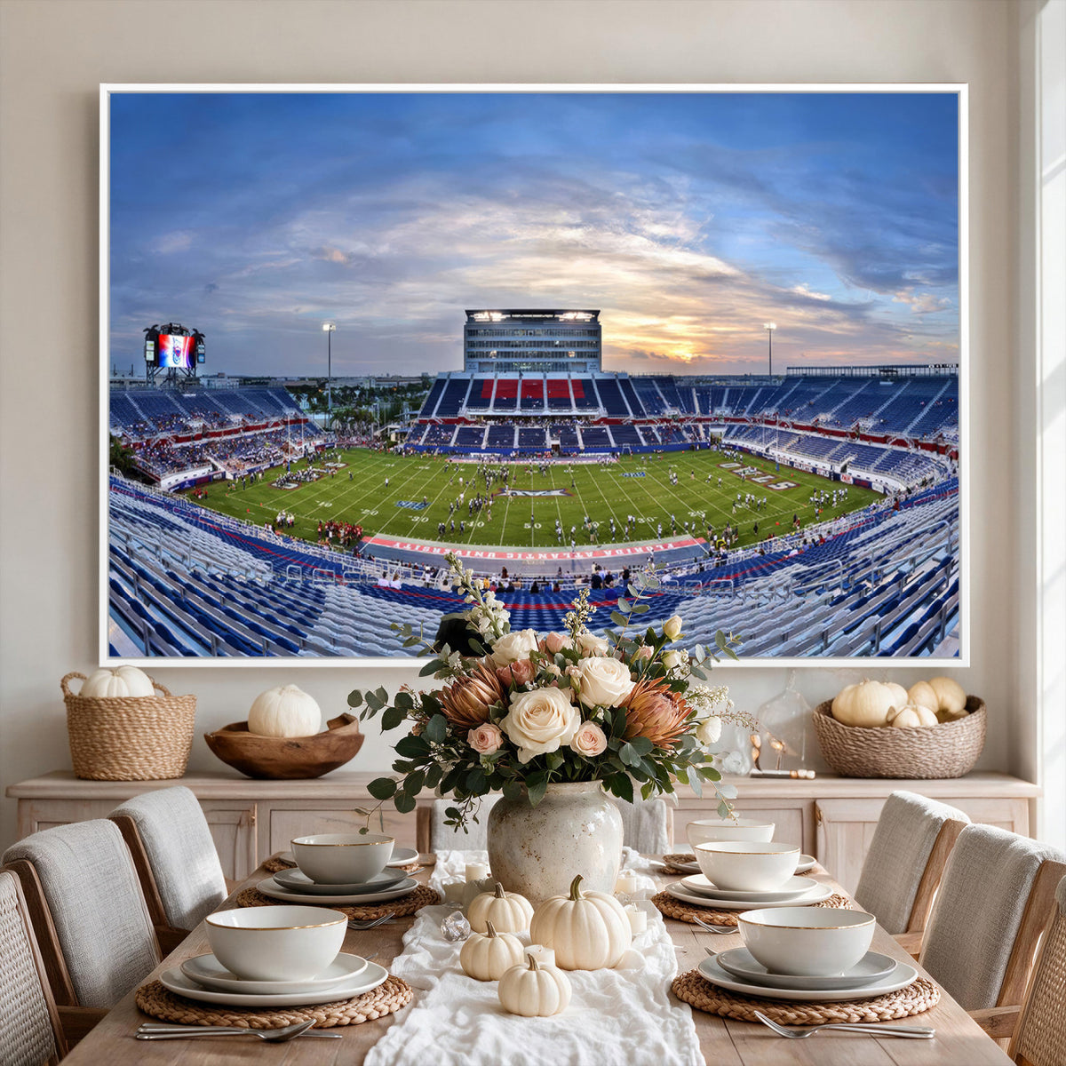 69559-MGV-CV-36X24 - Florida Atlantic University Owls Football Team Print - Boca Raton FAU Stadium Wall Art Canvas Print