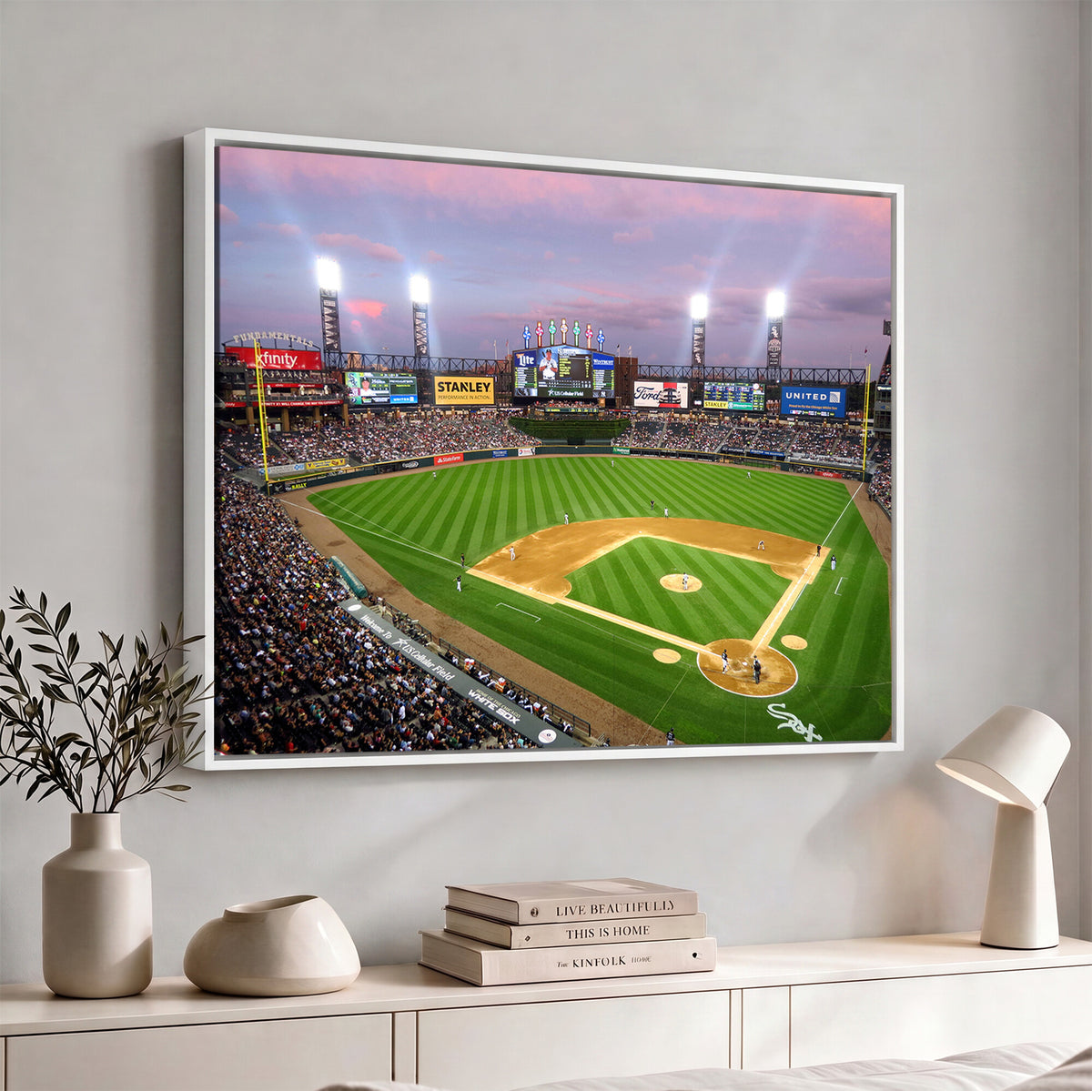 38470-MGV-CV-36X24 - Chicago White Sox Baseball Team Print Canvas, Guaranteed Rate Field Stadium Wall Art