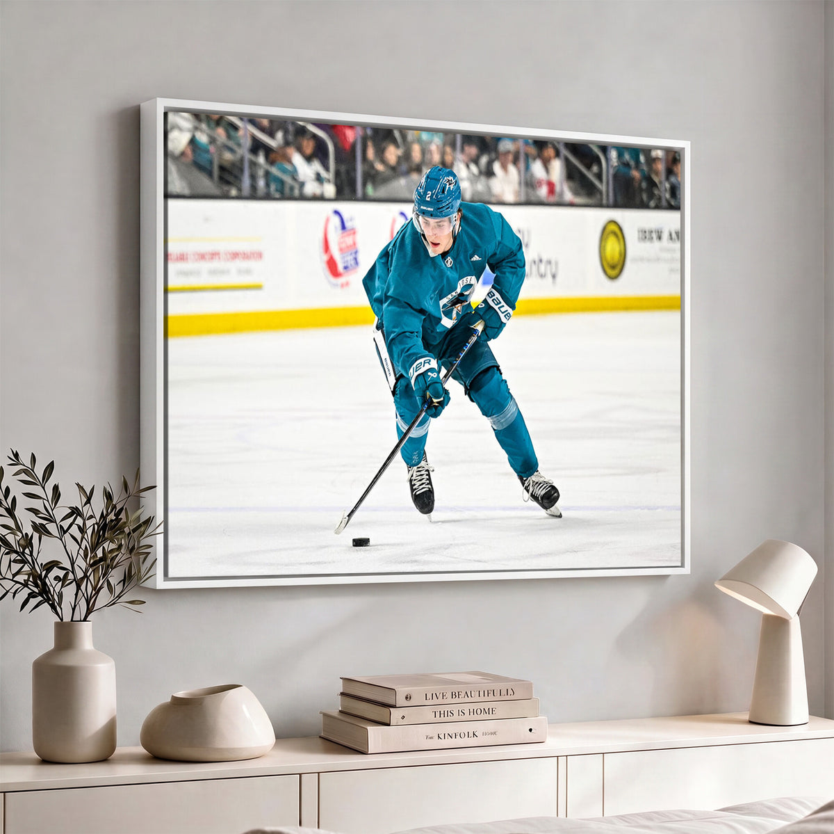 69179-MGV-CV-36X24 - San Jose Sharks Ice Hockey Player Wall Art Canvas Print