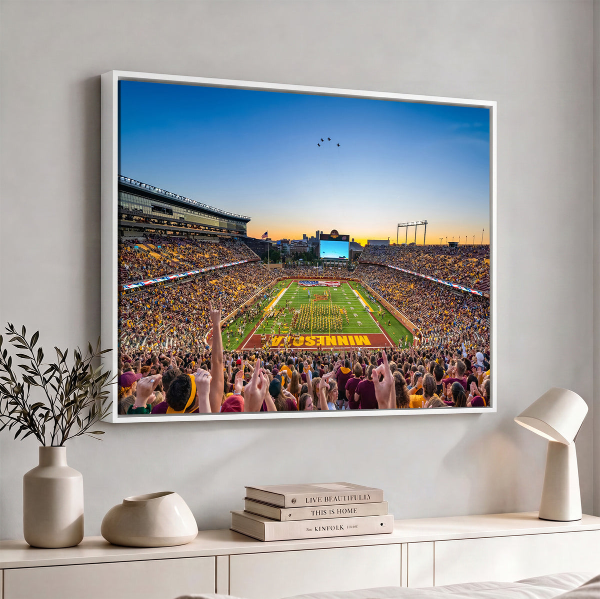 84421-MGV-CV-36X24 - University of Minnesota Golden Gophers Art Print, Football Team Print - Minneapolis Huntington Bank