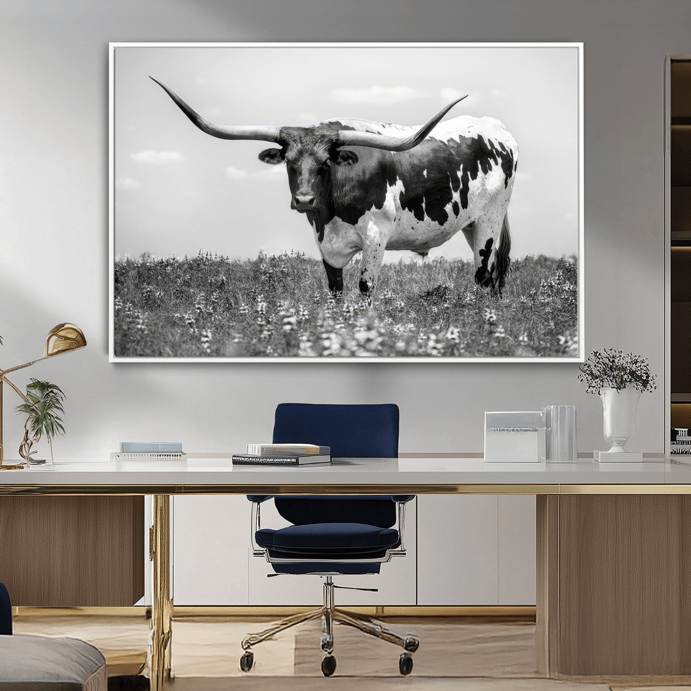 -Texas Black White Highland Longhorn Cow Wall Art Canvas Print