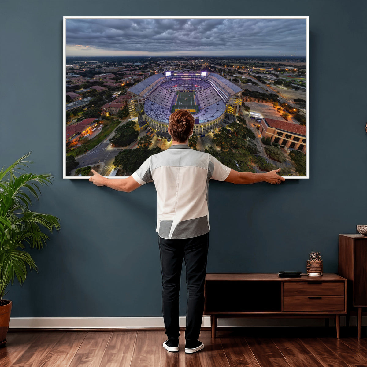 77405-MGV-CV-36X24 - The Louisiana State University Tigers Football Team Print