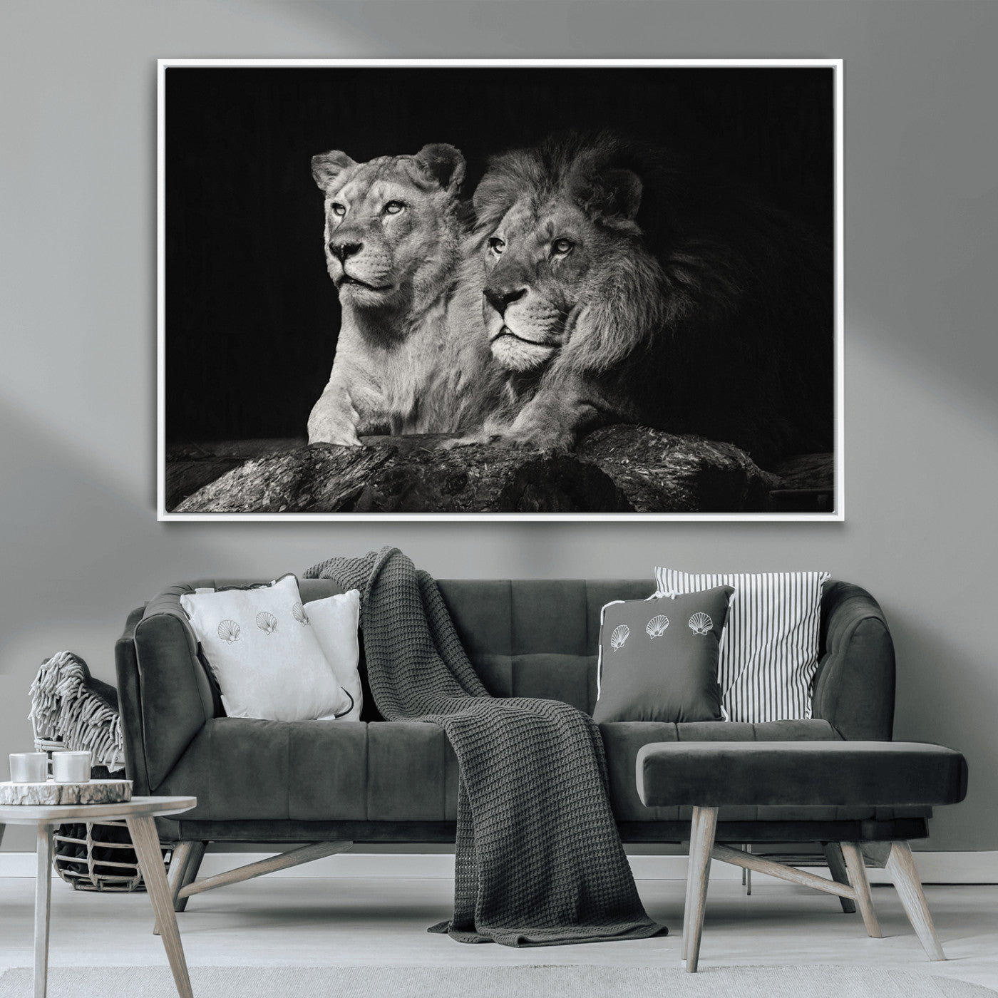 MGV-FC-36X24 - Lion Couple Canvas Wall Art Print – Elegant Wildlife Portrait in Black and White Lion Family – Ready to Hang