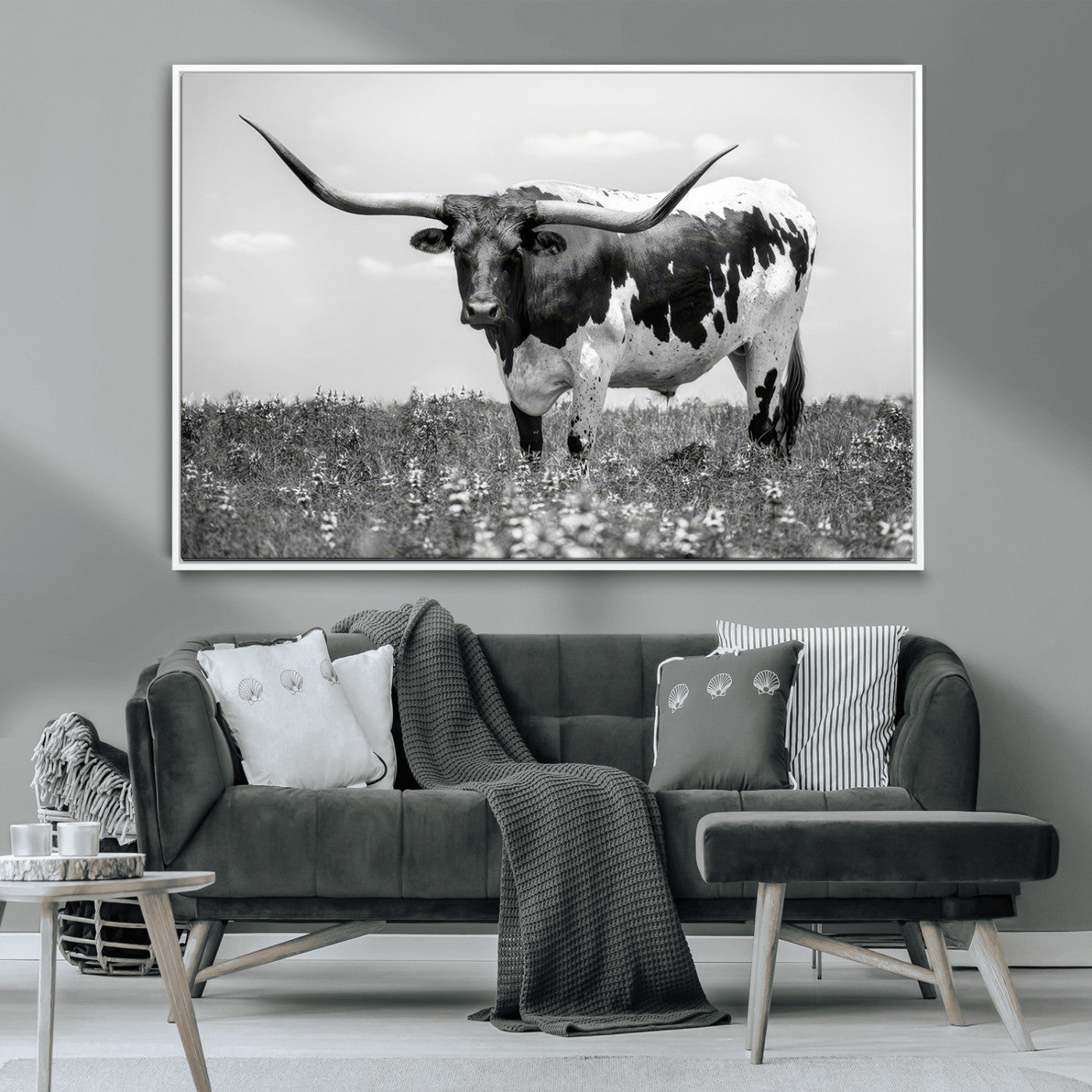 -Texas Black White Highland Longhorn Cow Wall Art Canvas Print