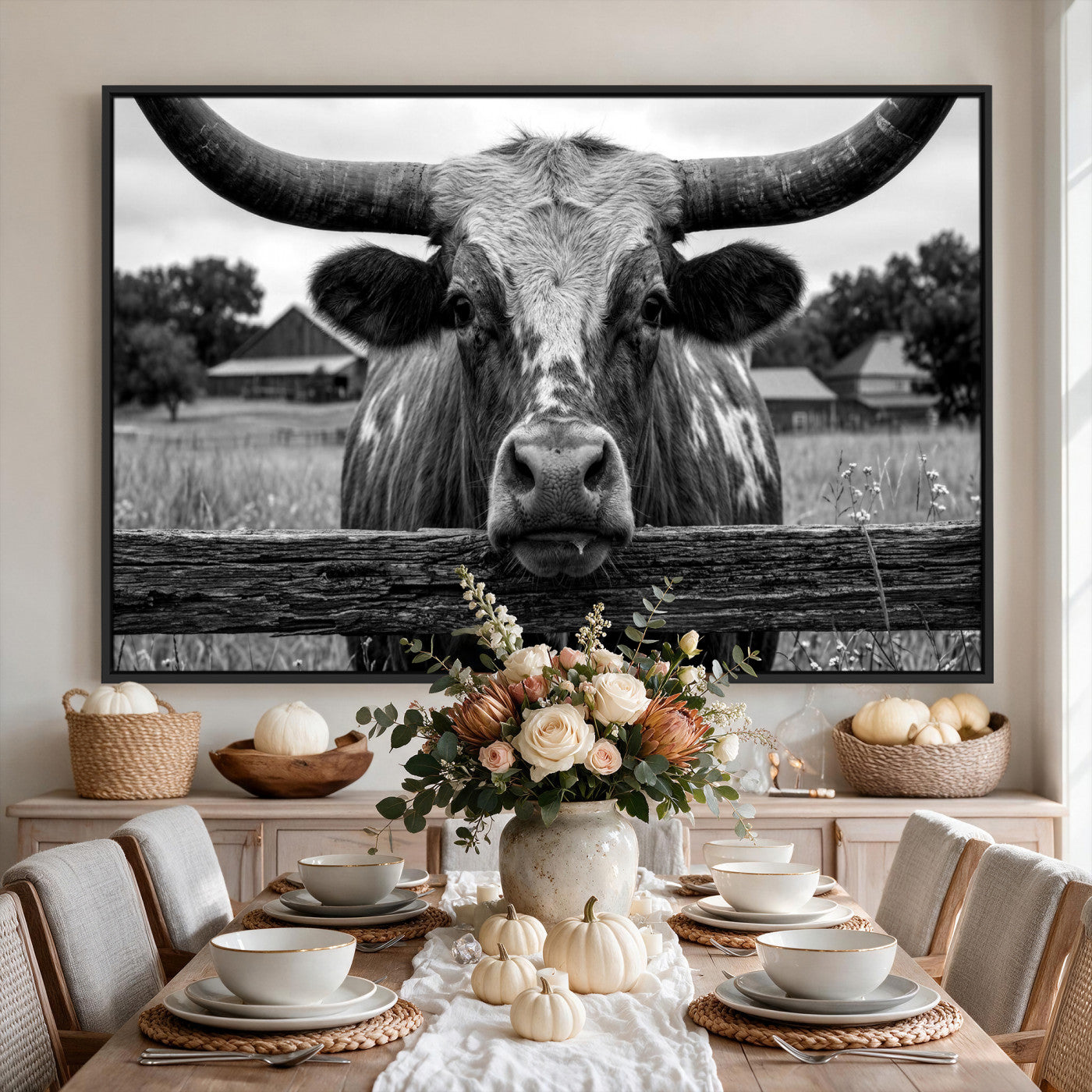 59378683B-MGV-CV-36X24 - Black White Texas Longhorn Bull Canvas Wall Art, Western Ranch Cattle Photography Print, Rustic Farmhouse Cowboy Decor Artwork