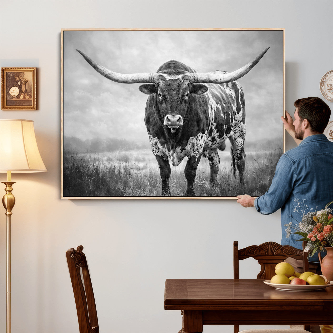 11121585-MGV-CV-36X24 - Texas Bull Wall Art Canvas Print for Farmhouse Restaurant Wall Decor