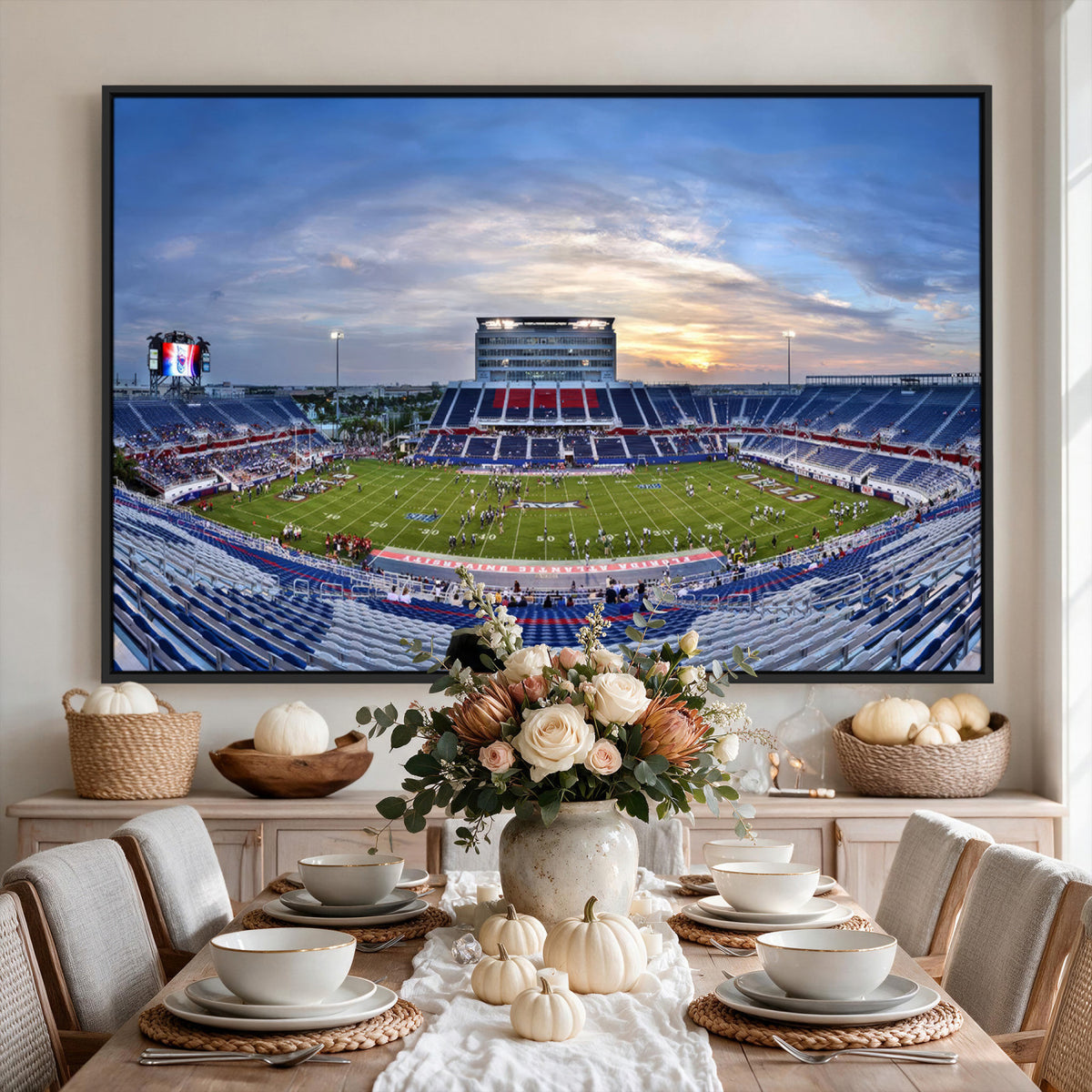 69559-MGV-CV-36X24 - Florida Atlantic University Owls Football Team Print - Boca Raton FAU Stadium Wall Art Canvas Print