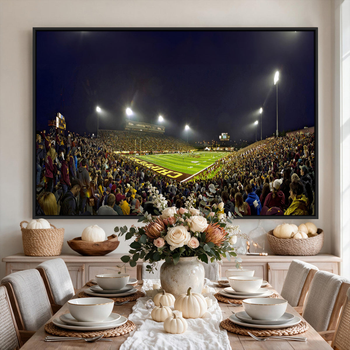45619-MGV-CV-36X24 - Central Michigan University Chippewas Canvas Wall Art, Football Team Print - Mount Pleasant
