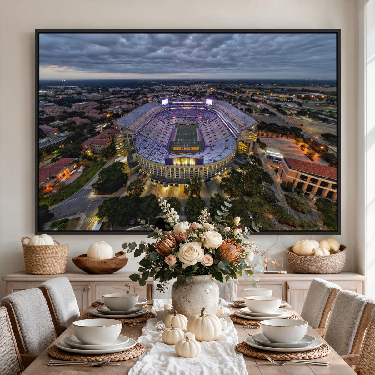 77405-MGV-CV-36X24 - The Louisiana State University Tigers Football Team Print
