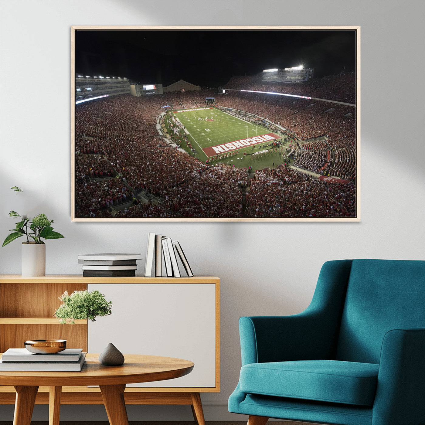 MGV-FC-36X24 - Wisconsin Badgers Football Team Print - Madison Camp Randall Stadium Wall Art Canvas Print