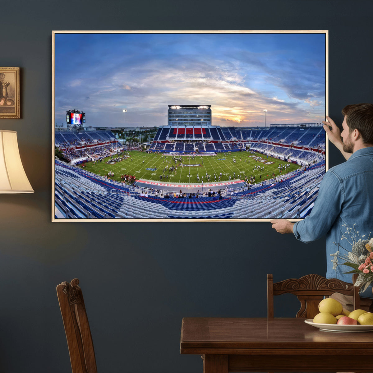 69559-MGV-CV-36X24 - Florida Atlantic University Owls Football Team Print - Boca Raton FAU Stadium Wall Art Canvas Print