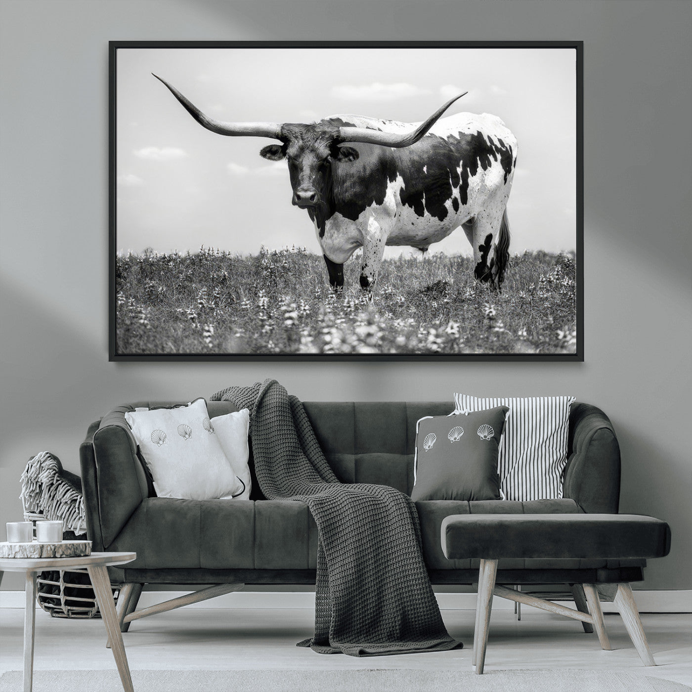-Texas Black White Highland Longhorn Cow Wall Art Canvas Print