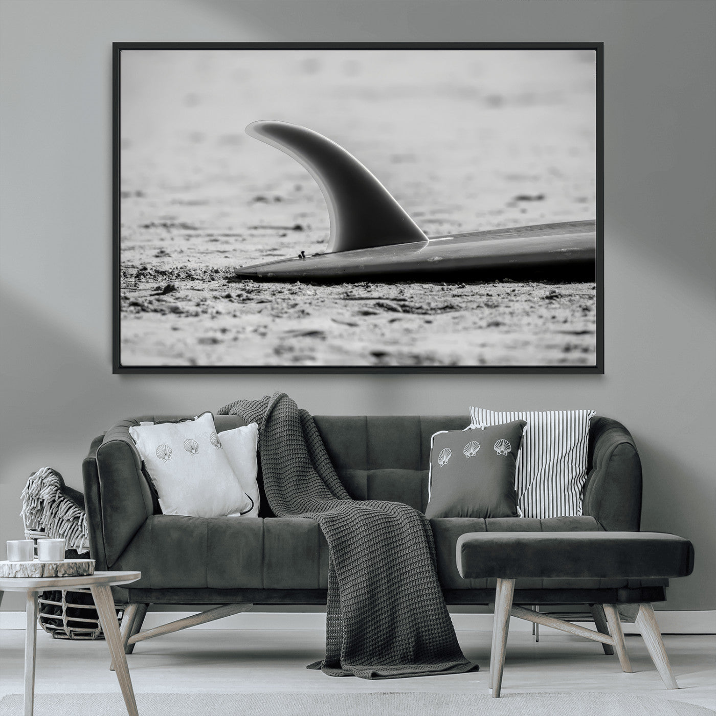 MGV-FC-36X24 - Black White Surfboard Wall Art Canvas Print, Framed Minimalist Beach Art Picture Print, Surf Fin Perfect Minimalist Coastal Decor Artwork