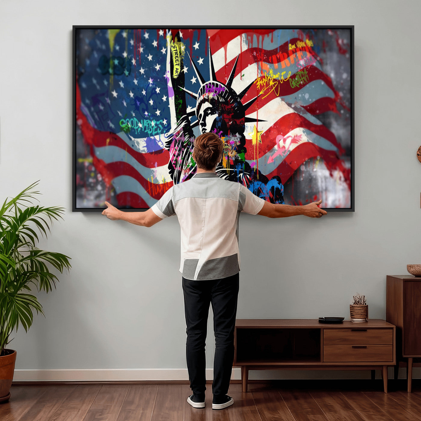 32151941-MGV-CV-36X24 - USA Statue of Liberty Graffiti Street Art Wall Art Canvas Print, American Flag Urban Pop Art Canvas Print, Modern Patriotic Street Art Contemporary Art Printing