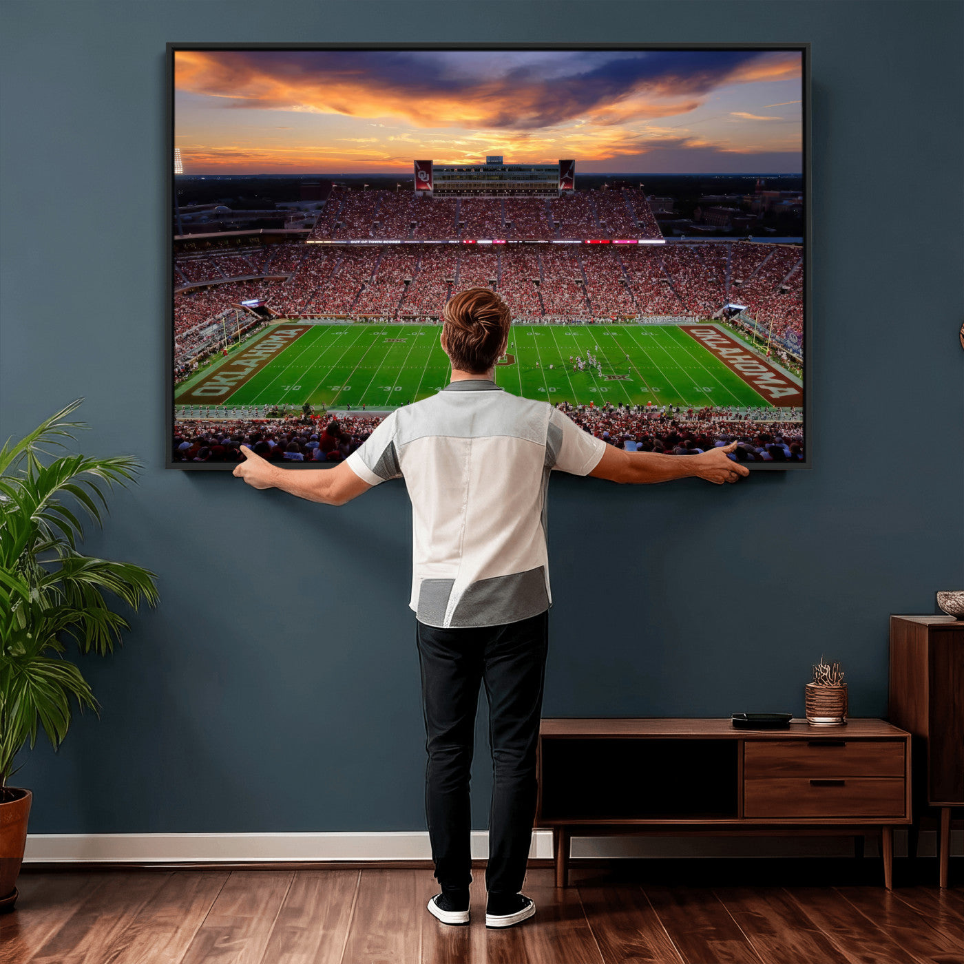 51457497-MGV-CV-36X24 - Oklahoma Sooners Stadium Wall Art Canvas Print, College Football Sunset Game Scene, OU Football Field Panorama Wall Decor