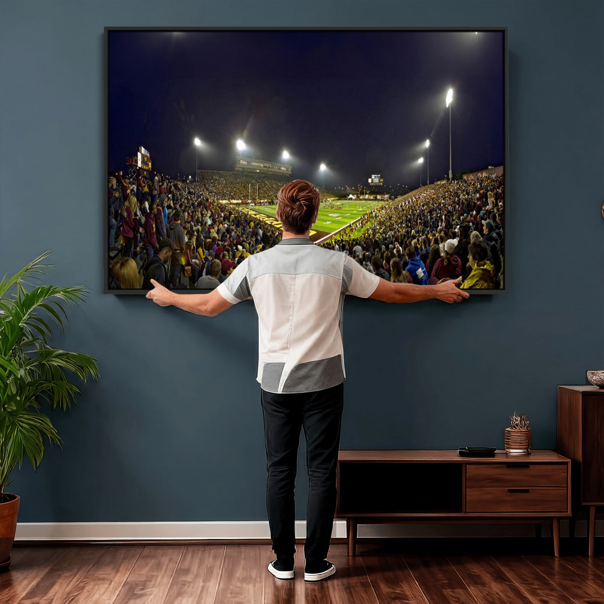 45619-MGV-CV-36X24 - Central Michigan University Chippewas Canvas Wall Art, Football Team Print - Mount Pleasant