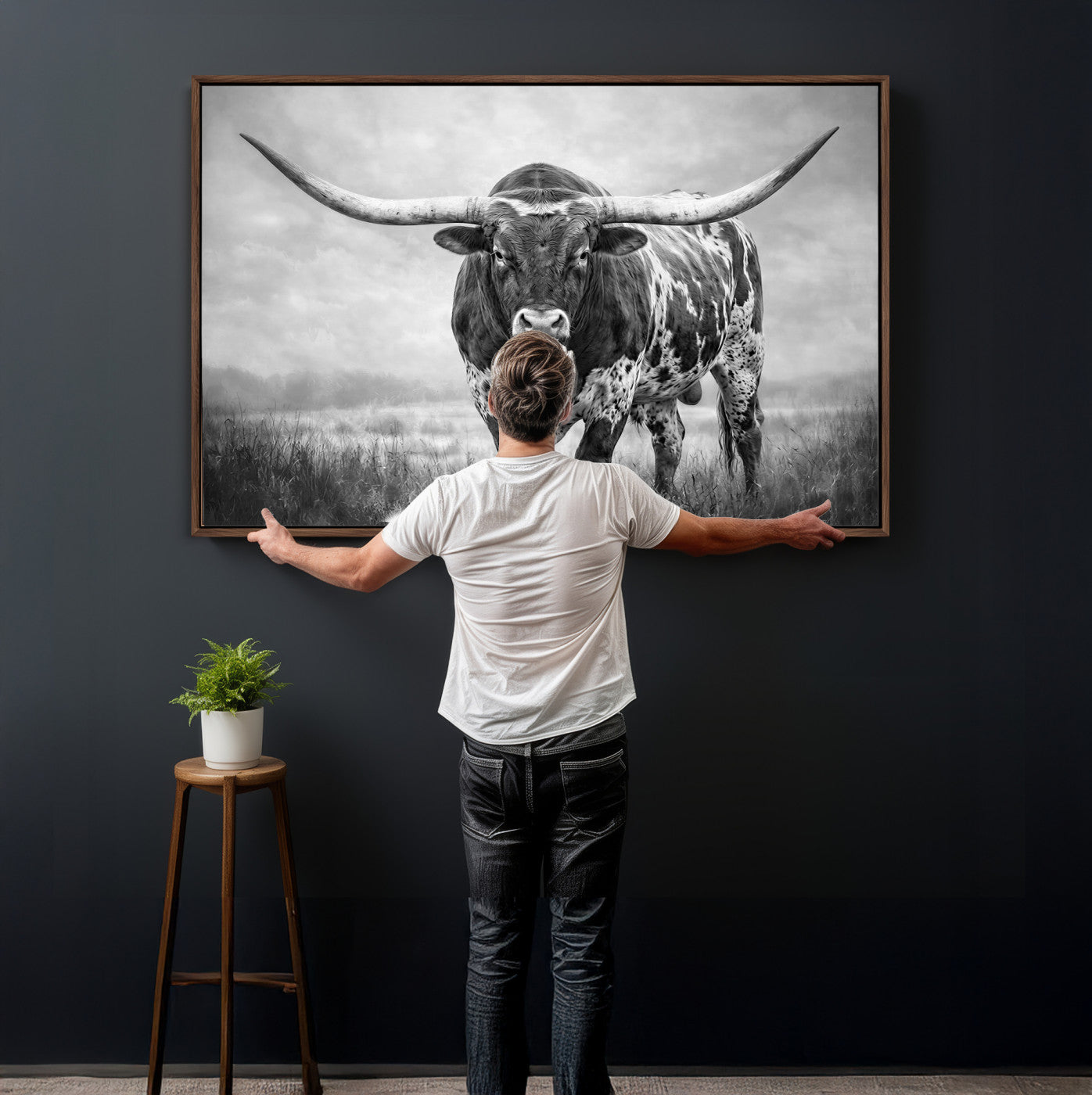 11121585-MGV-CV-36X24 - Texas Bull Wall Art Canvas Print for Farmhouse Restaurant Wall Decor