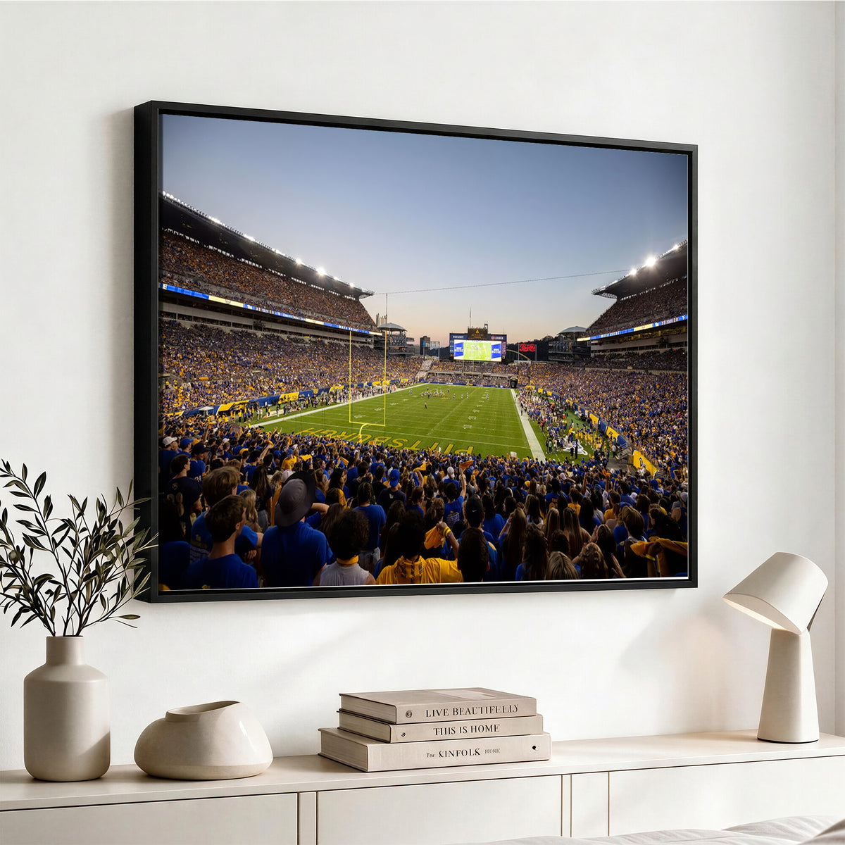 41853-MGV-CV-36X24 - Pittsburgh Panthers Football Team Print - Pittsburgh Acrisure Stadium Wall Art Canvas Print