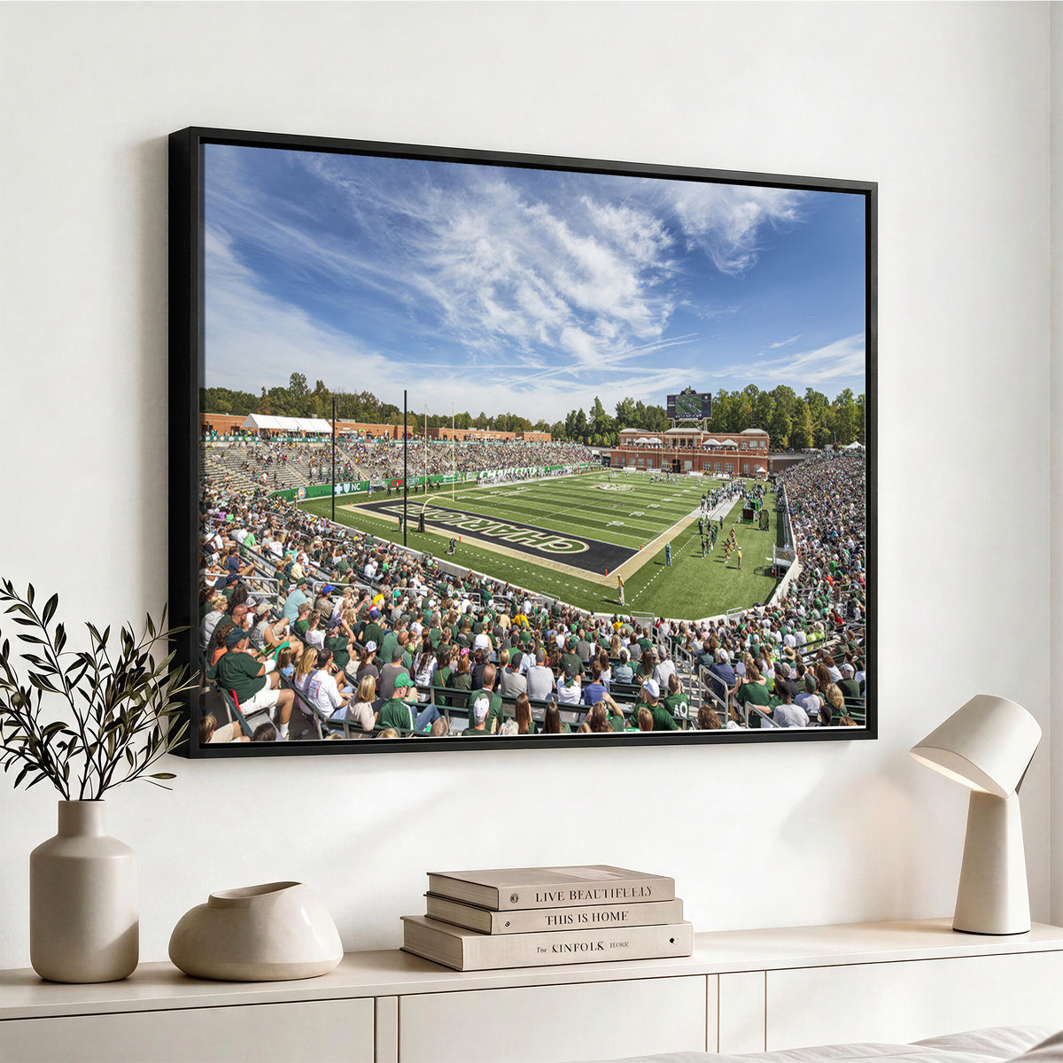 67799-MGV-CV-36X24 - University of Charlotte 49ers Football Team Print - Charlotte Jerry Richardson Stadium Canvas Print
