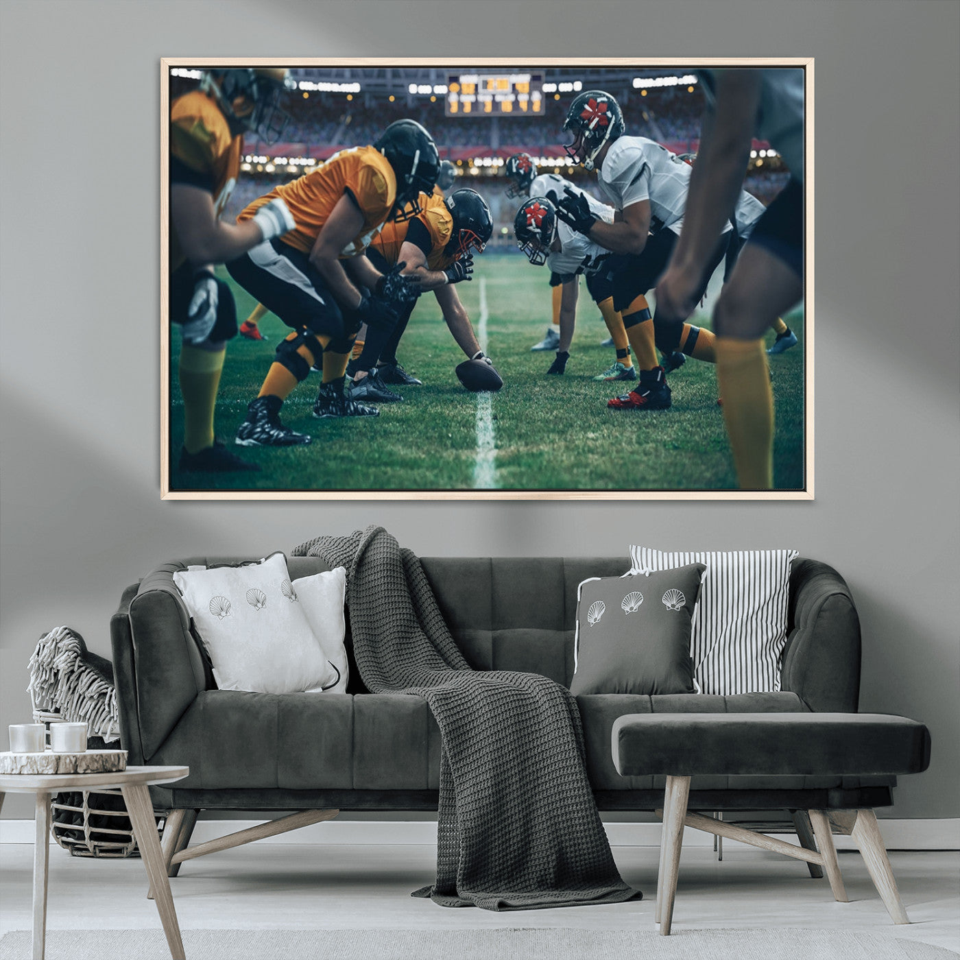 -American Football Playing Wall Art Canvas Print