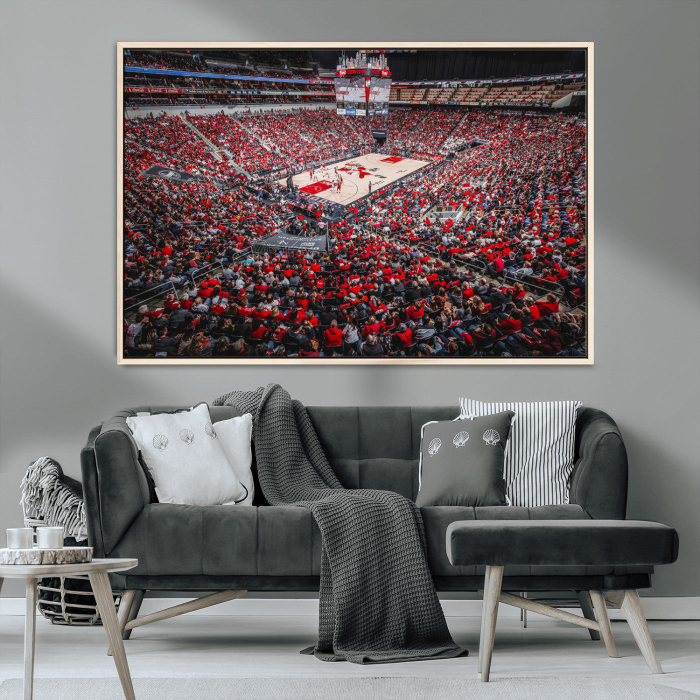MGV-FC-36X24 - Louisville Cardinals Basketball Print Canvas - Louisville KFC Yum Center Arena Wall Art Canvas Print