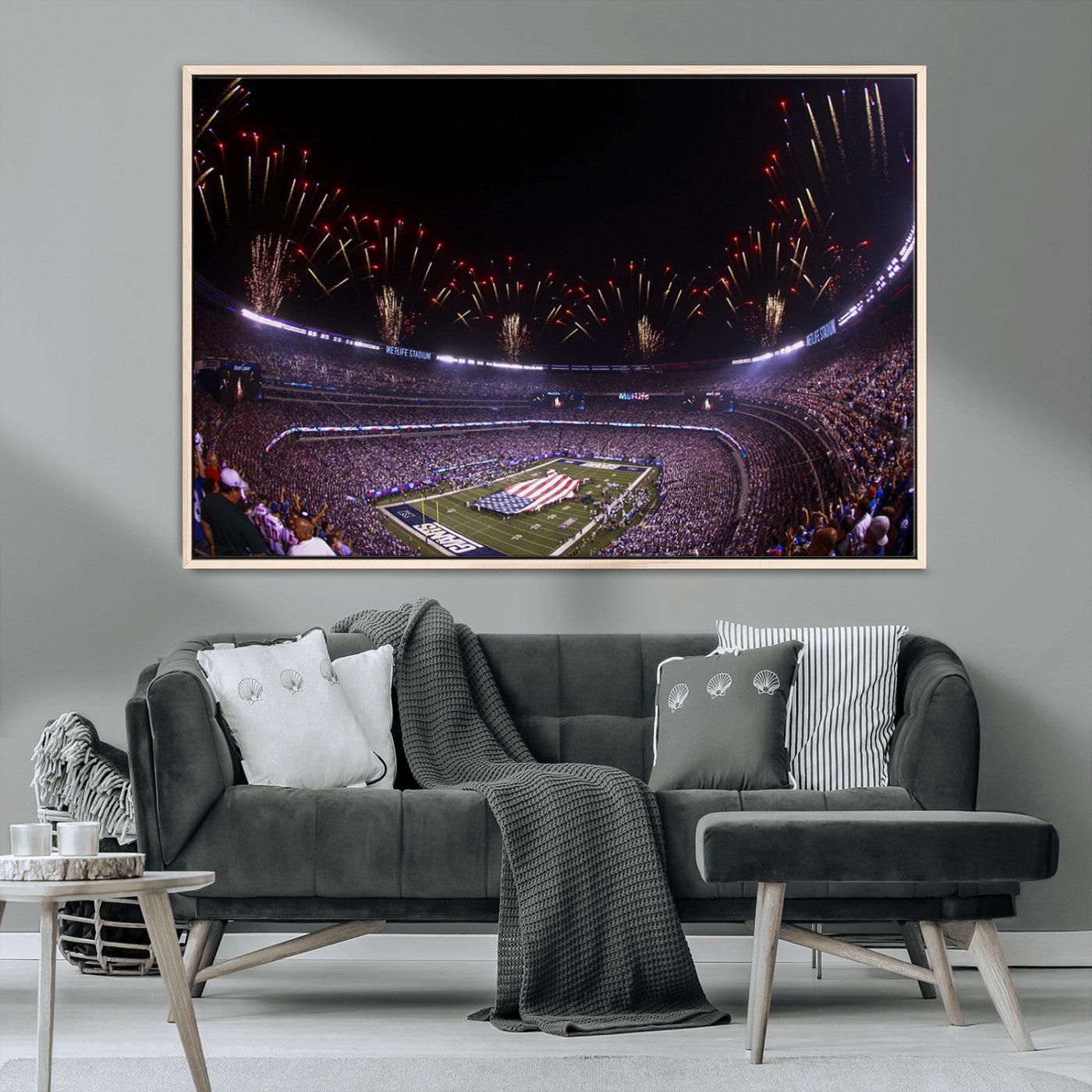 MGV-FC-36X24 - New York Giants Football Team Print - East Rutherford MetLife Stadium Wall Art Canvas Print