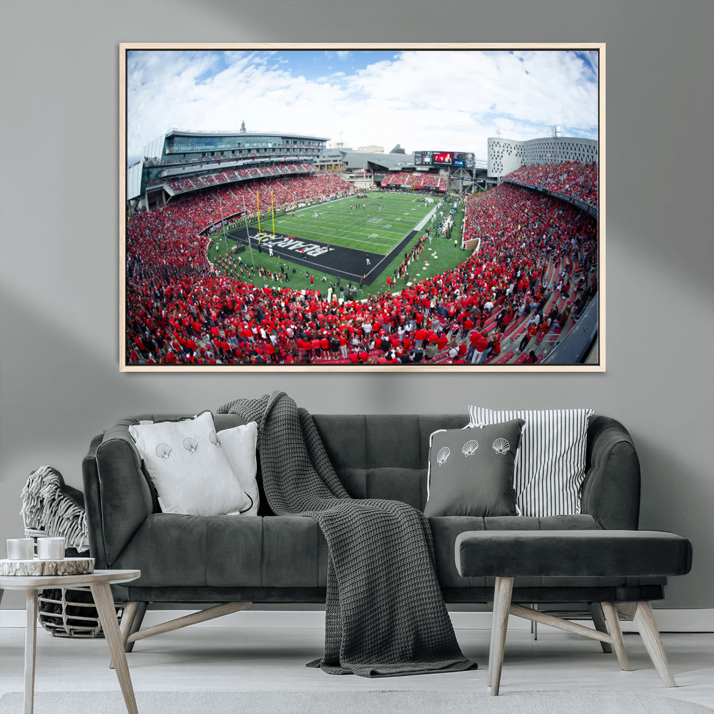 MGV-FC-36X24 - Cincinnati Bearcats Football Team Print - Nippert Stadium Wall Art Canvas Print
