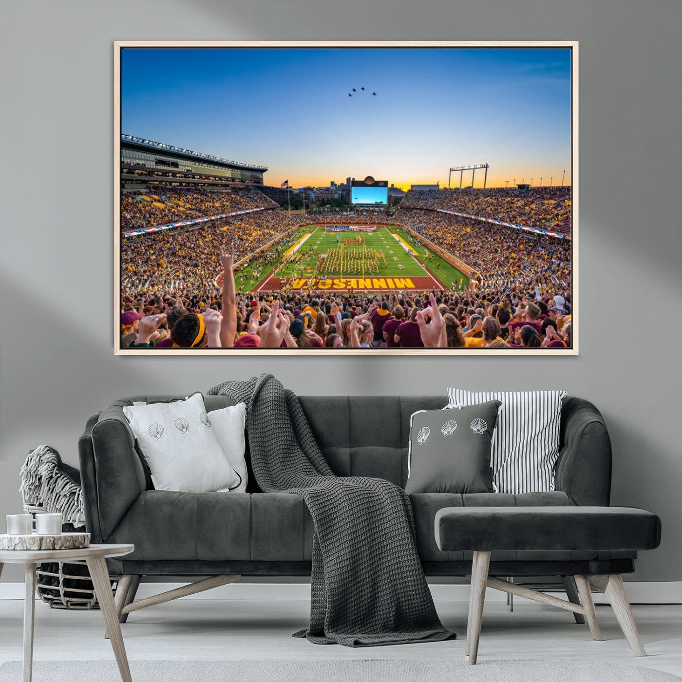 MGV-FC-36X24 - University of Minnesota Golden Gophers Art Print, Football Team Print - Minneapolis Huntington Bank