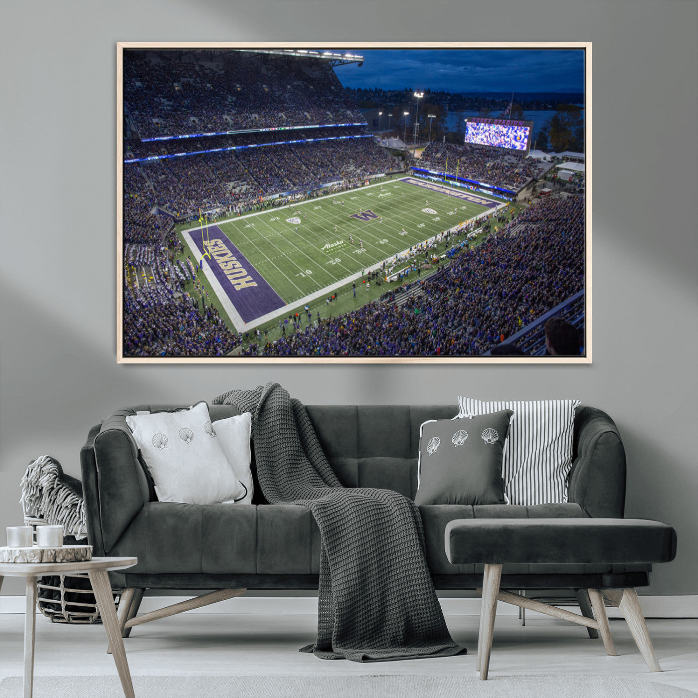 MGV-FC-36X24 - The University of Washington Huskies Football Team Print - Seattle Husky Stadium Wall Art Canvas