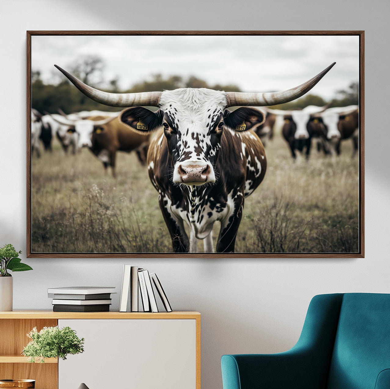 79025945-MGV-CV-36X24-Texas Longhorn Wall Art – Framed Speckled Cow Canvas Artwork, Horned Cattle Design, Western Ranch Decor for Home, Office